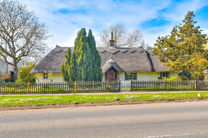 3 Bedroom Cottage For Sale In The Street, Little Dunmow, CM6