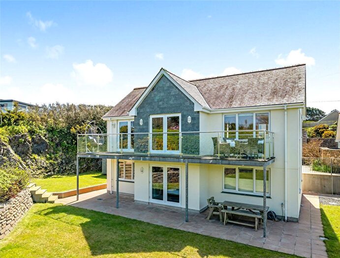 4 Bedroom Detached House For Sale In Meaver Road, Mullion, Helston, Cornwall, TR12