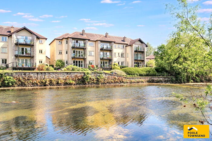 2 Bedroom Flat For Sale In Riverdale Court, Kendal, LA9