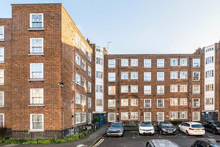 2 Bedroom Flat For Sale In Homerton High Street, Homerton, E9
