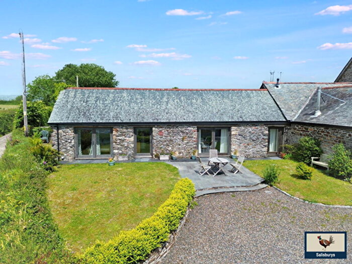 2 Bedroom Barn Conversion For Sale In Hewton, Bere Alston, PL20