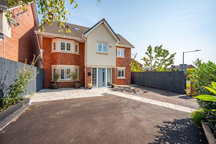 6 Bedroom Detached House For Sale In Poplars Court, Abergavenny, NP7