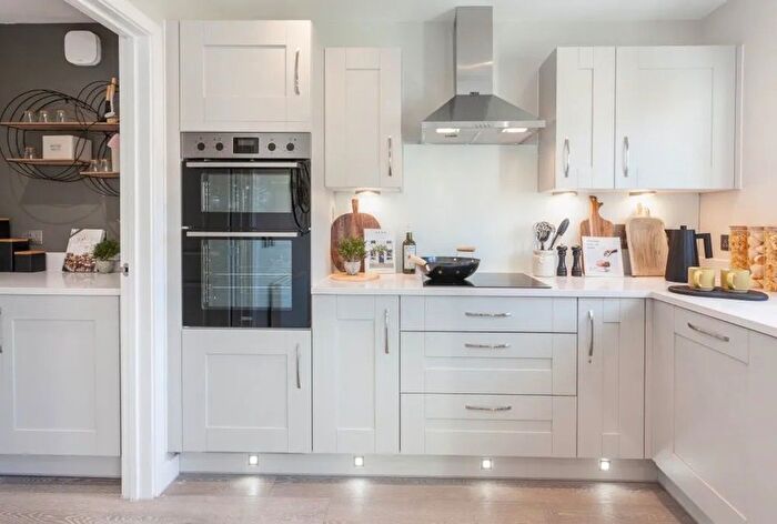 4 Bedroom Detached House For Sale In Queensgate, Glenrothes, KY7