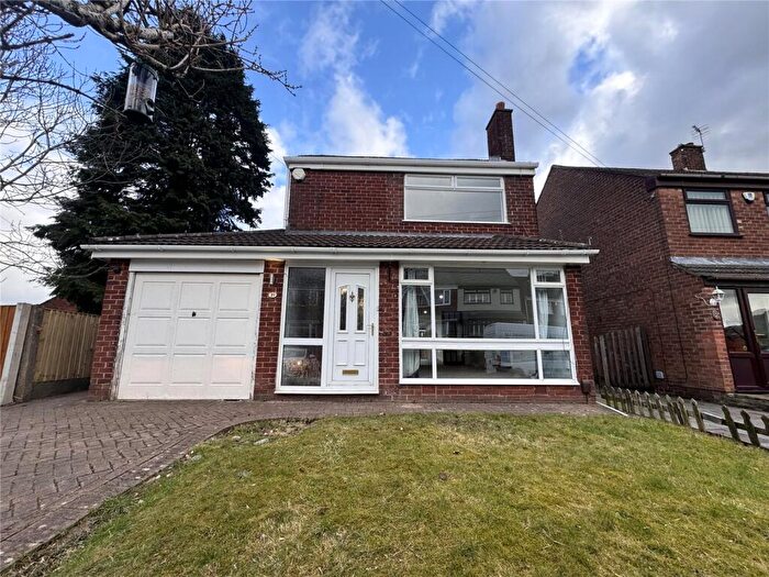 3 Bedroom Detached House To Rent In Sheriffs Drive, Tyldesley, Manchester, Greater Manchester, M29