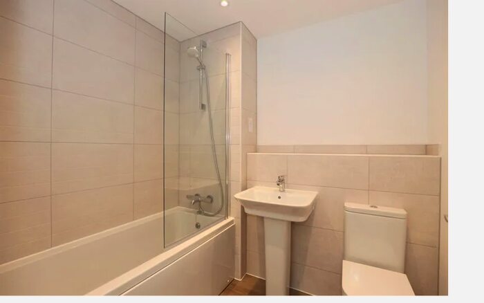 2 Bedroom Terraced House To Rent In Nelson Street, E16