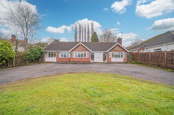 3 Bedroom Detached Bungalow For Sale In Cromwell Lane, Coventry, CV4