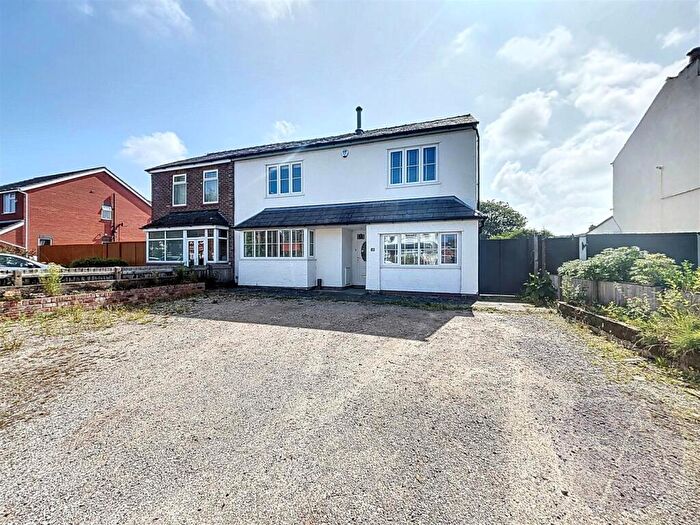 3 Bedroom Semi-Detached House To Rent In Shaftesbury Road, Southport, PR8