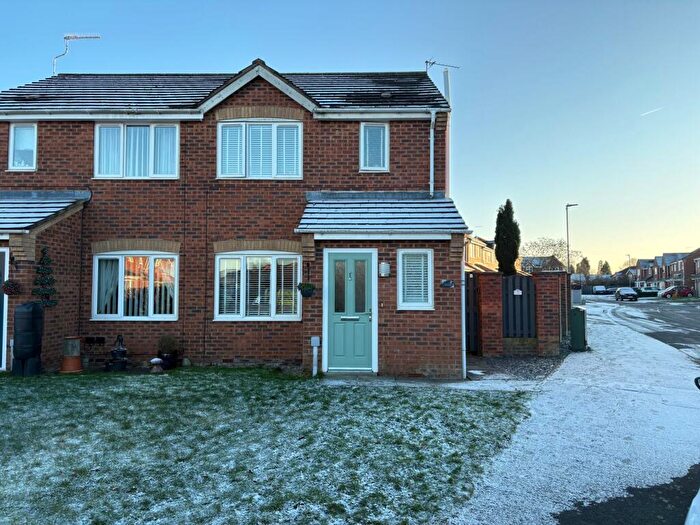 3 Bedroom Semi Detached House For Sale In Harrison Place, Coalville, LE67