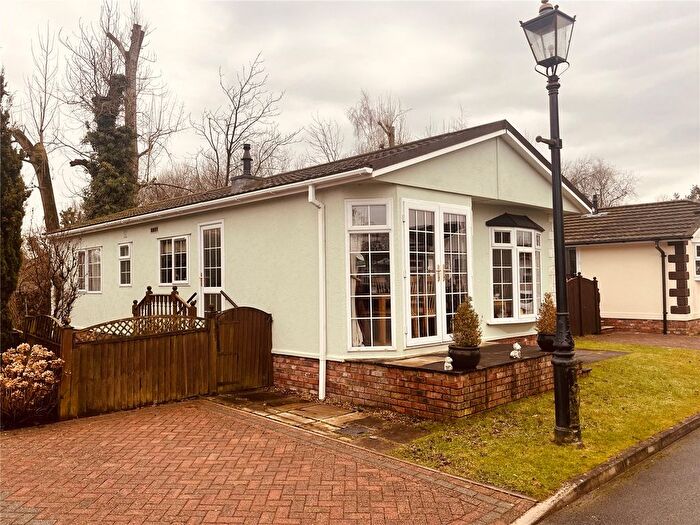 2 Bedroom Property For Sale In Newton Hall Lane, Mobberley, Knutsford, Cheshire, WA16
