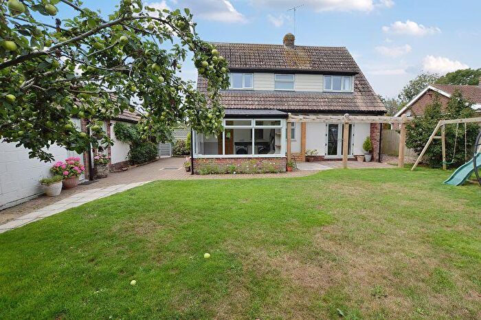 4 Bedroom Detached House For Sale In Mill Lane, Woodhall Spa, LN10