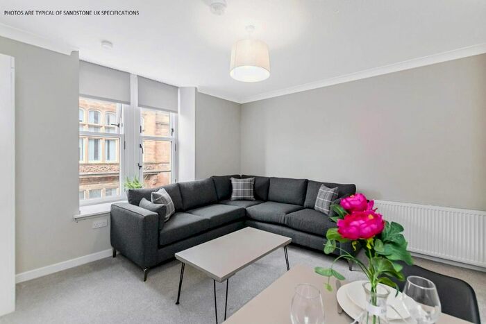 2 Bedroom Flat To Rent In Benvie Road, West End, Dundee, DD2