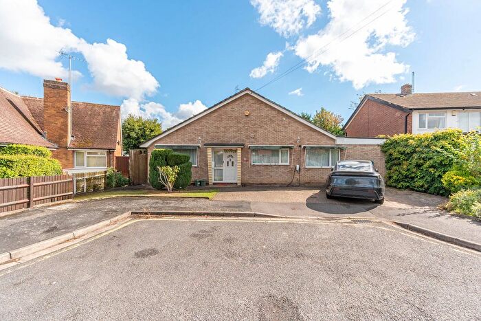 5 Bedroom Bungalow For Sale In Elgin Drive, Northwood, HA6