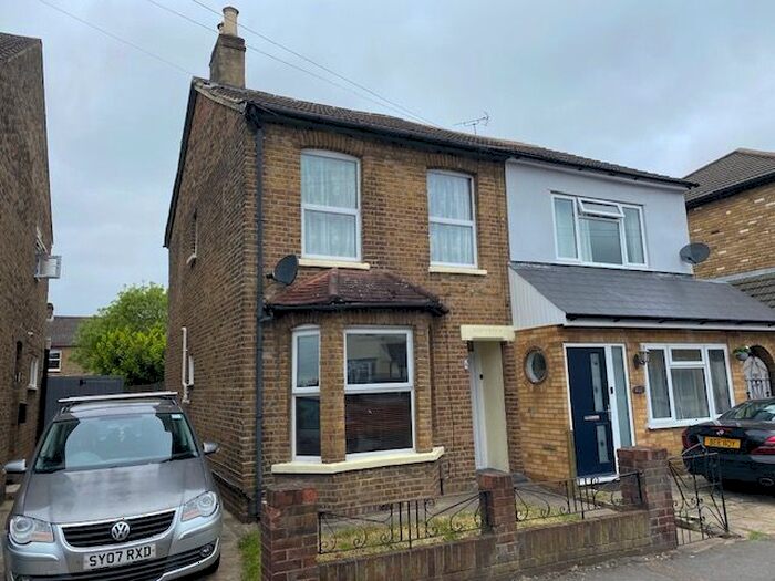 3 Bedroom Semi-Detached House To Rent In Douglas Road, Hornchurch, RM11