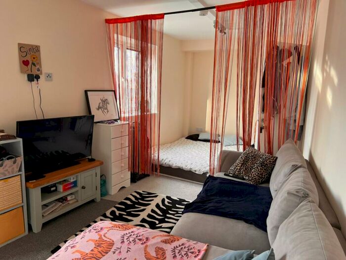 1 Bedroom Flat To Rent In The Grosvenor, Newmarket, CB8