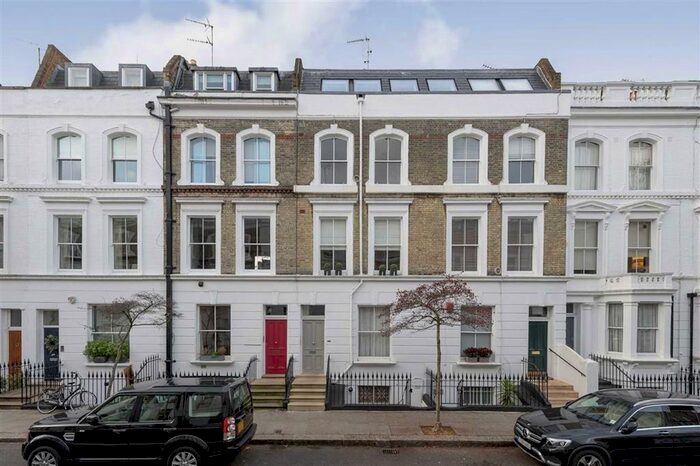 2 Bedroom Flat To Rent In Ifield Road, London, SW10