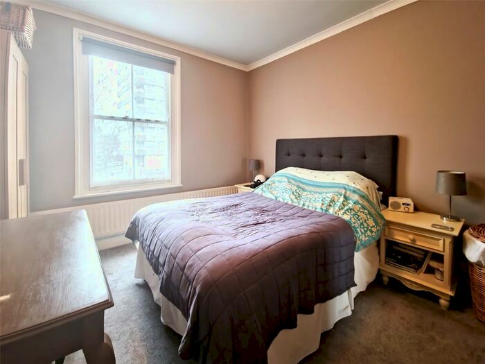 2 Bedroom Terraced House To Rent In Vincent Road, Kingston Upon Thames, KT1