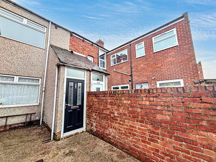 2 Bedroom Flat To Rent In Rothesay Terrace, Bedlington, NE22