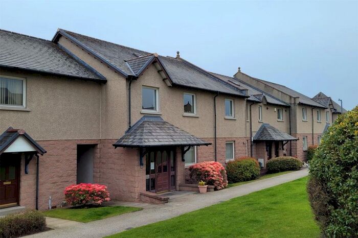 2 Bedroom Flat To Rent In Hilton Heights, City Centre, Aberdeen, Aberdeen, AB24