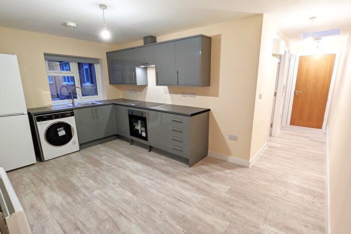 2 Bedroom Apartment To Rent In Woking, Surrey, GU21