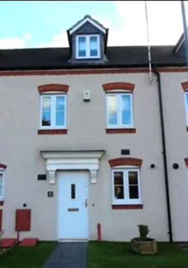 3 Bedroom Town House To Rent In Duckham Court, Coventry, CV6
