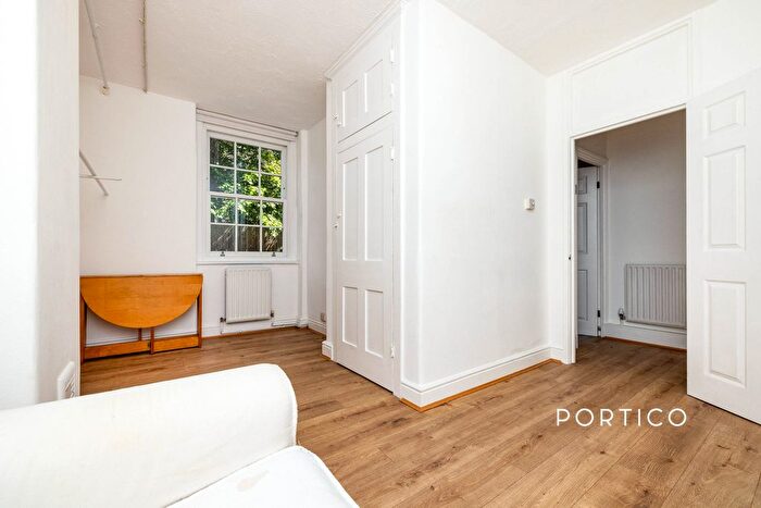 1 Bedroom Flat To Rent In Flaxman Terrace, London, WC1H
