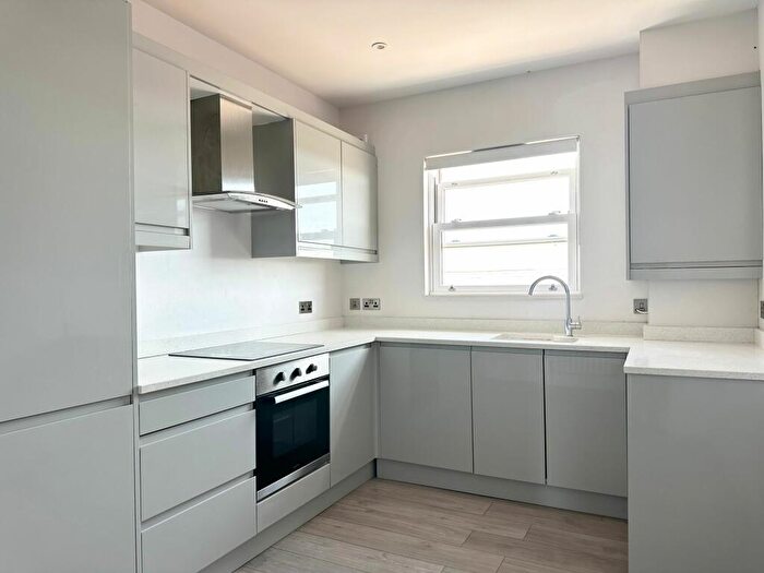 2 Bedroom Penthouse To Rent In Belmont Road, Ramsgate, CT11