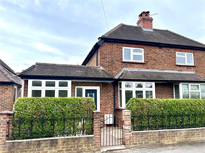 3 Bedroom Semi-Detached House For Sale In South Road, Guildford, Surrey, GU2