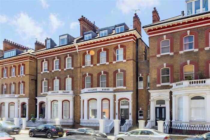 2 Bedroom Flat To Rent In Roland Gardens, London, SW7