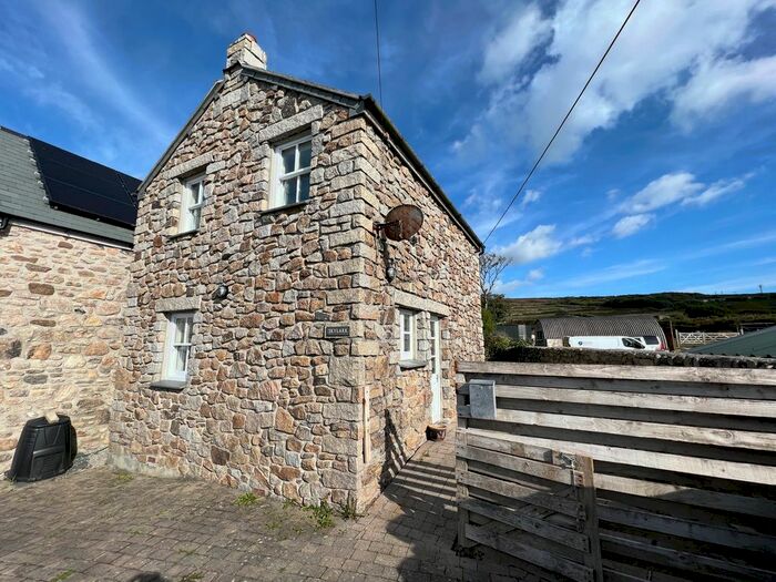 2 Bedroom Detached House To Rent In Crescent Place, Pendeen, Penzance, TR19