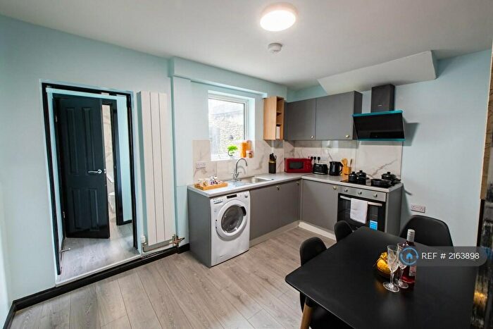 3 Bedroom Semi-Detached House To Rent In Southwood Road, Ramsgate, CT11