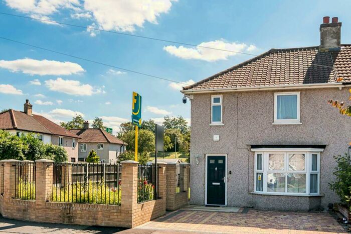 2 Bedroom Semi-Detached House To Rent In Purneys Road, Kidbrooke, London, SE9