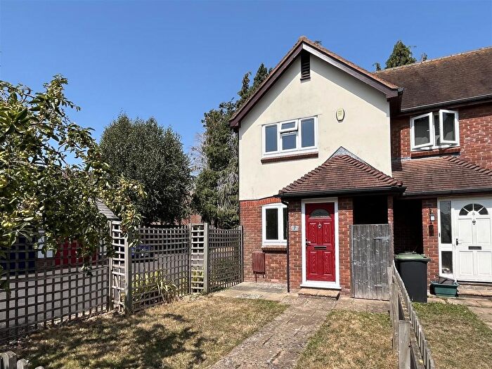 3 Bedroom End Of Terrace House To Rent In Holmlea, Blandford Forum, DT11