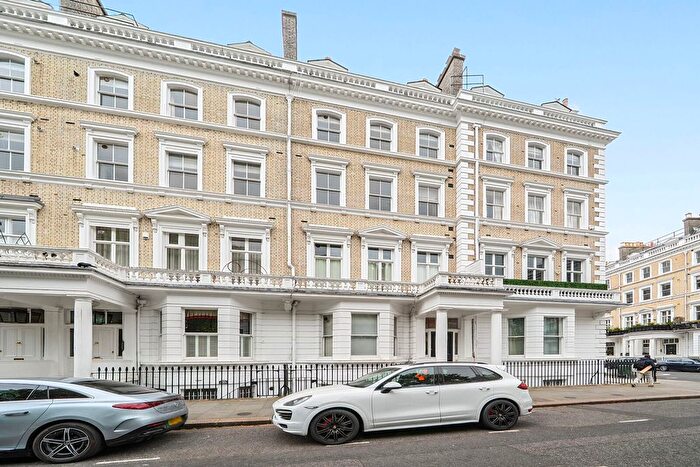 Maisonette To Rent In Onslow Gardens, South Kensington, London, SW7