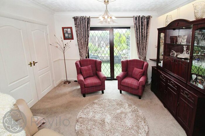 2 Bedroom Semi-Detached House For Sale In Cliff Hill Road, Shaw, OL2
