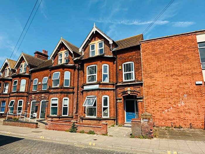 5 Bedroom Terraced House To Rent In Gordon Road, Lowestoft, NR32