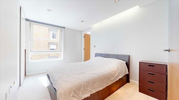 2 Bedroom Apartment To Rent In Allsop Place, London, NW1