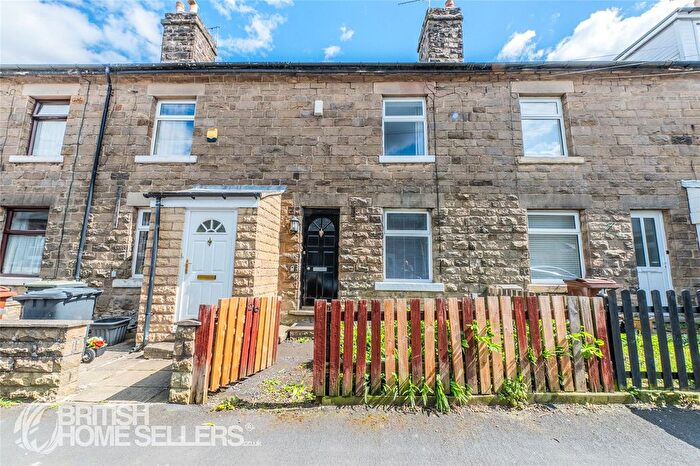 3 Bedroom Terraced House For Sale In Bennett Street, Buxton, Derbyshire, SK17
