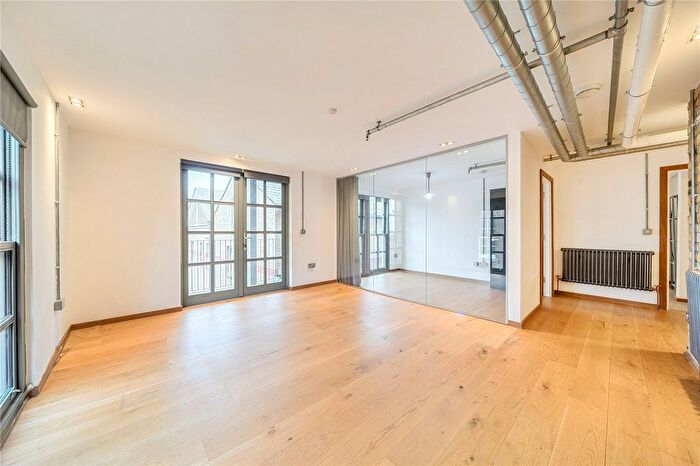 2 Bedroom Flat For Sale In Beardell Street, Upper Norwood, London, SE19