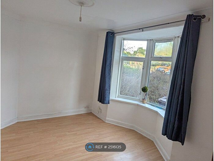 1 Bedroom Flat To Rent In Becontree Avenue, Dagenham, RM8