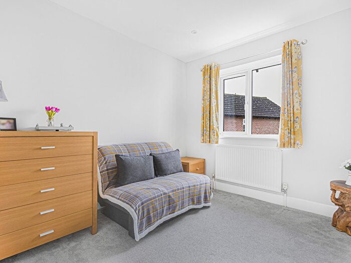 3 Bedroom Semi-Detached House For Sale In Warmans Close, Wantage, OX12