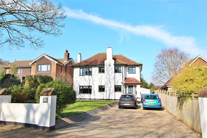 4 Bedroom Detached House For Sale In Marshall Avenue, Worthing, West Sussex, BN14