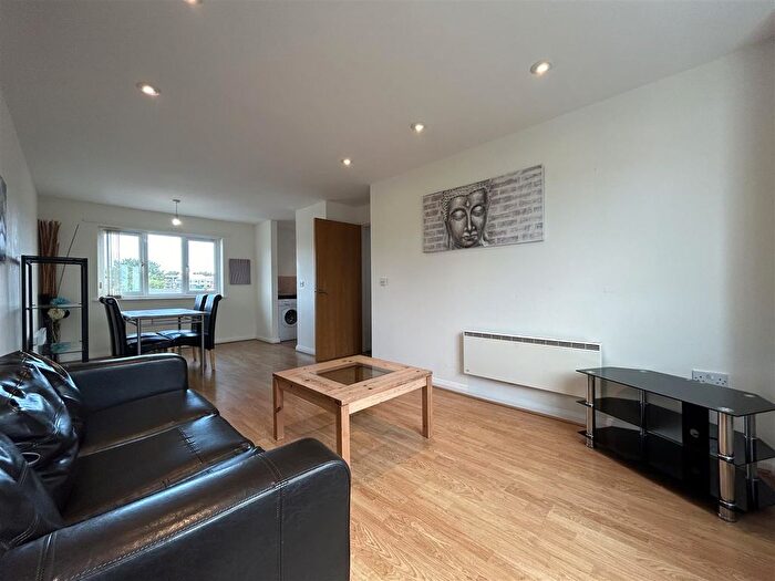 2 Bedroom Flat To Rent In The Bails, Harriet Street, Walkden, M28