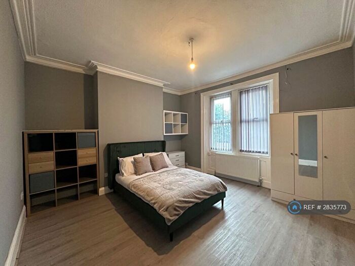 2 Bedroom Flat To Rent In Gainsborough Grove, Newcastle Upon Tyne, NE4