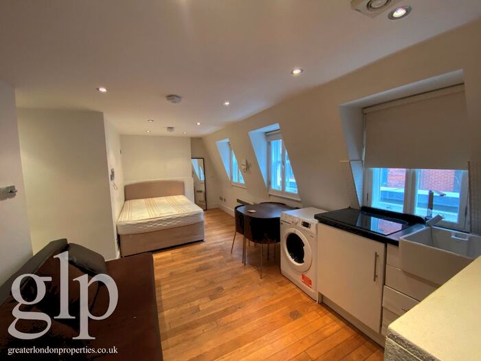 Studio To Rent In Villiers Street, London, Greater London, WC2N