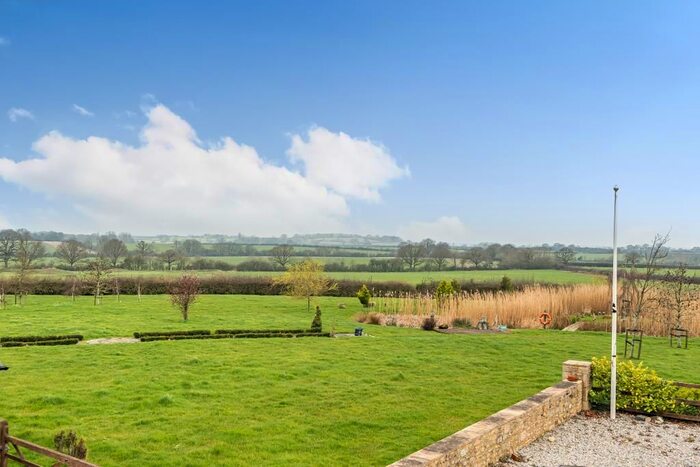 3 Bedroom Detached House To Rent In Course Hill Lane, Ducklington, OX29