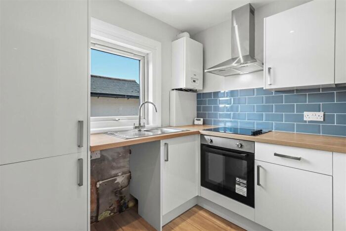 1 Bedroom Flat For Sale In Langney Road, Eastbourne, BN21