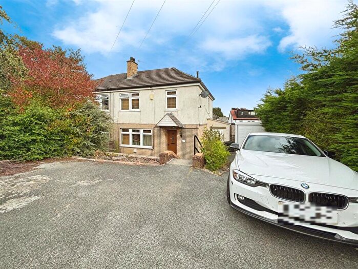 3 Bedroom Semi-Detached House For Sale In Freshfield Gardens, Allerton, Bradford, BD15