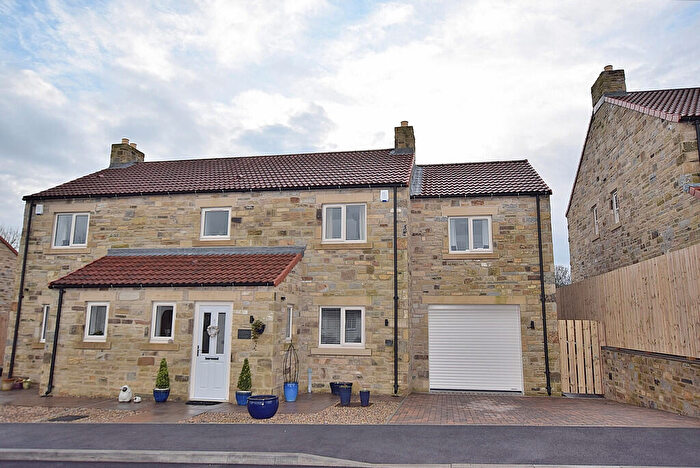 3 Bedroom Semi-Detached House For Sale In Tunstall, DL10