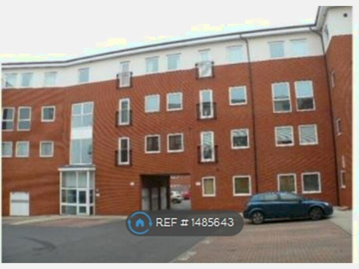 1 Bedroom Flat To Rent In Lundy House, Reading, RG2