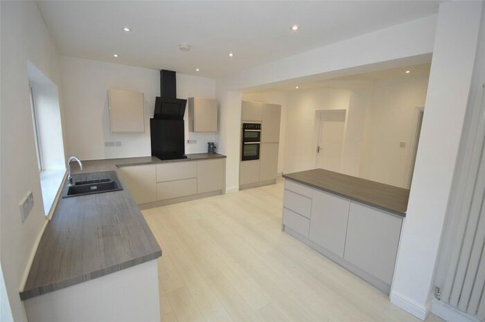 3 Bedroom Semi-Detached House To Rent In Fairview Road, Penn, Wolverhampton, West Midlands, WV4